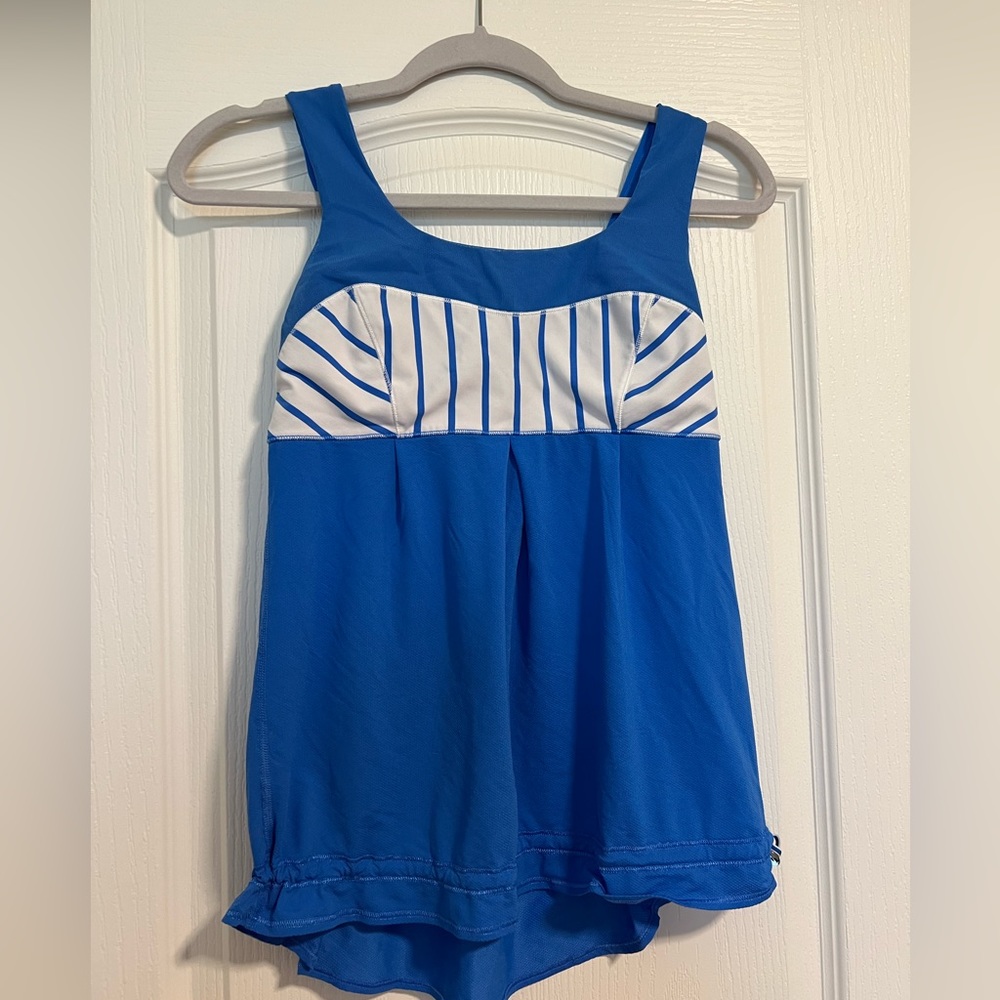 Lululemon Athletica Run tame me tank top size 6!